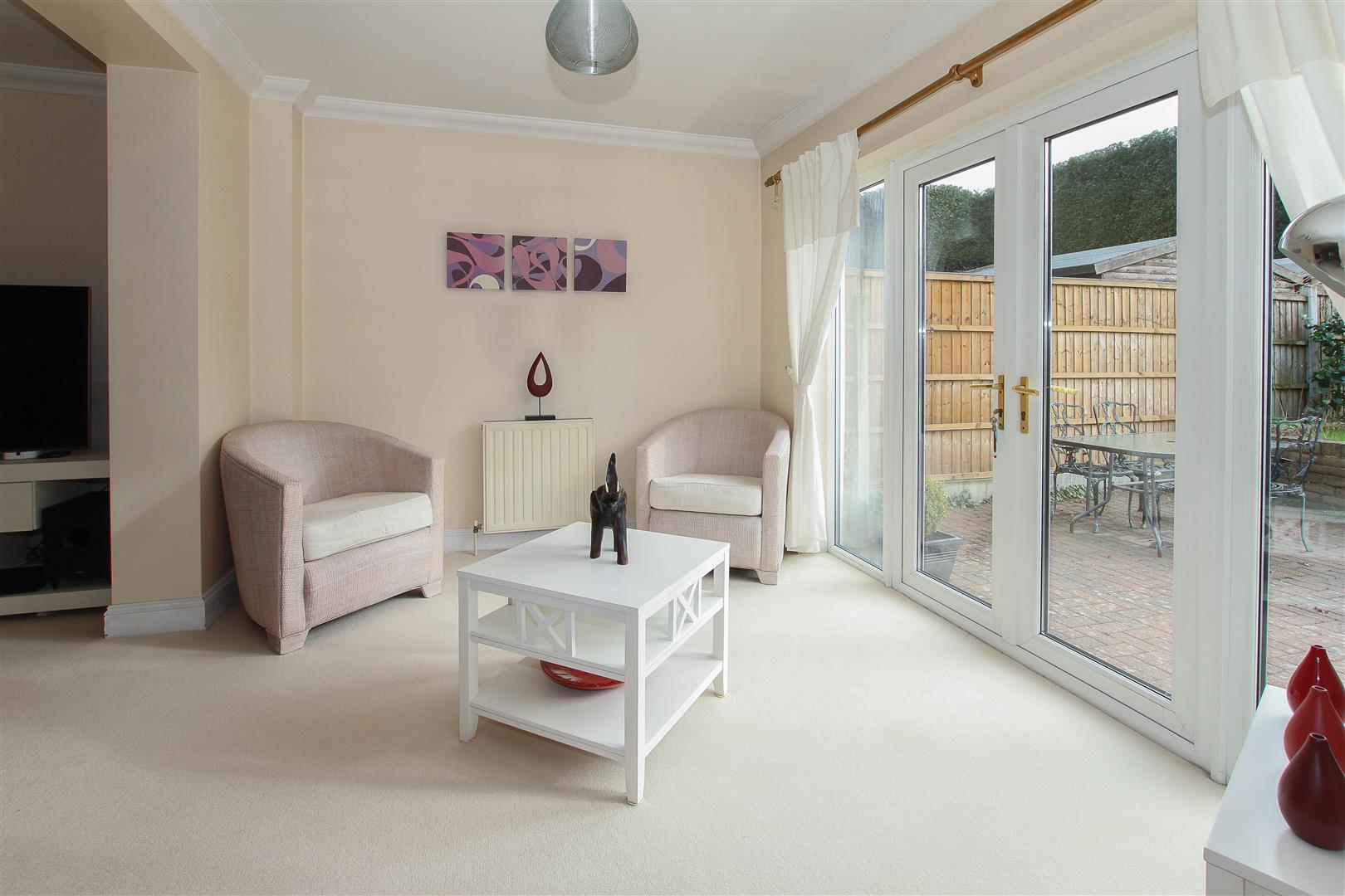 First Avenue, Hook End, Brentwood Keith Ashton